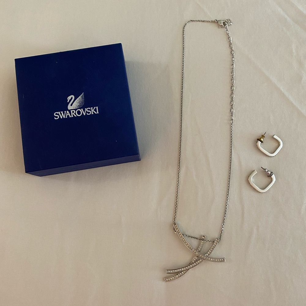 Swarovski necklace and earring set
